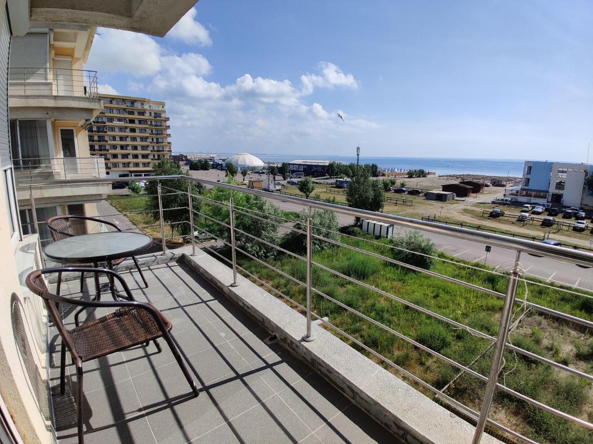 Summerland Beach&Sun Apartments Мамая Екстер'єр фото